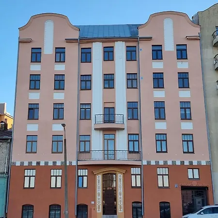 Riverside Promenade Рига